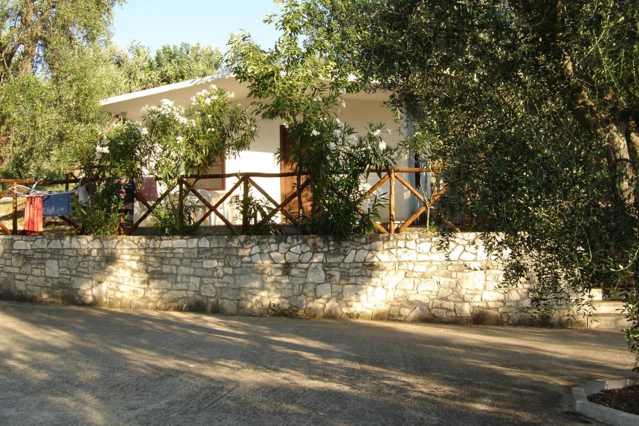 Village Valle D'Oro Aparthotel San Menaio Dış mekan fotoğraf