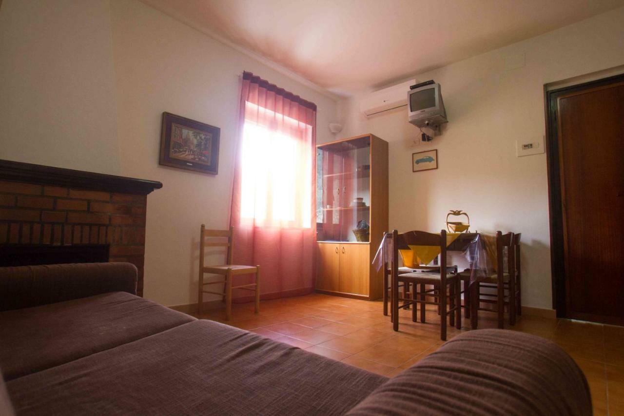 Village Valle D'Oro Aparthotel San Menaio Dış mekan fotoğraf